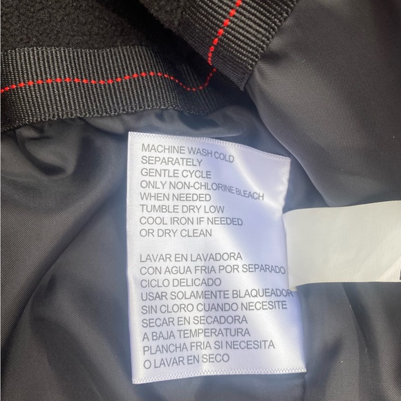 Michael Kors Red Hooded Puffer JACKET  Size 5/6 - Picture 6 of 9